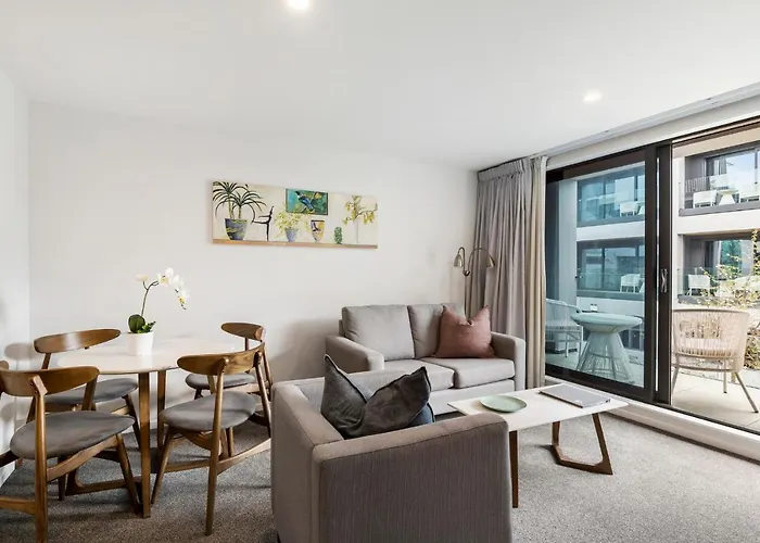 Fernz Motel & Apartments Birkenhead